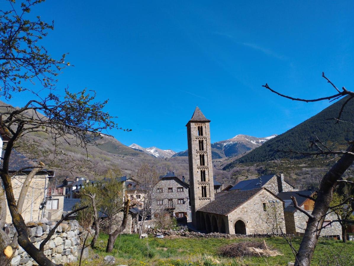 Esqui, Aigueestortes Y Boi-Tauell A Tus Pies En Ebrehogar بلا ذي ليرميتا المظهر الخارجي الصورة